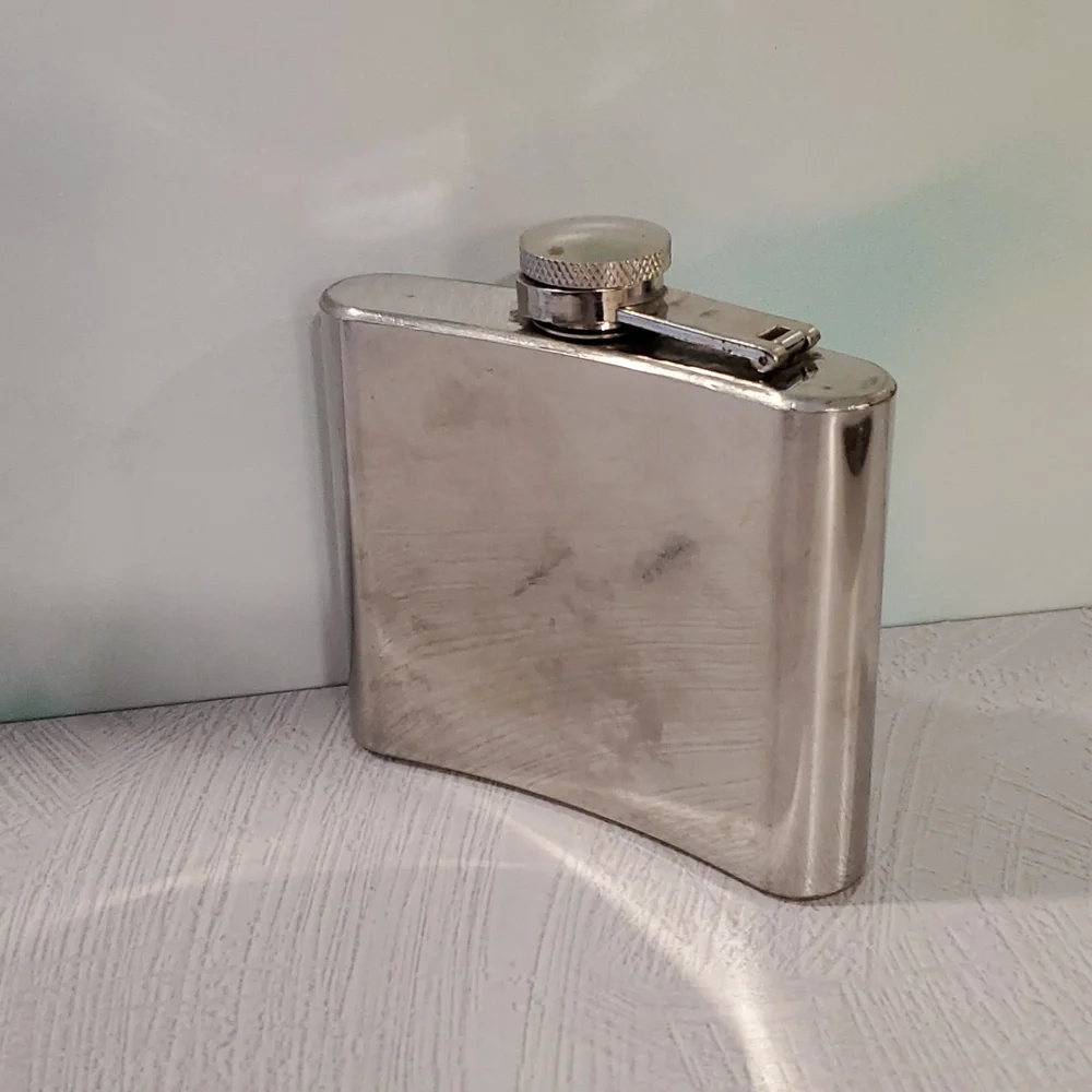Playboy Stainless steel 5 oz flask bunny head bow tie logo pre-owned